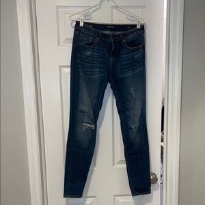 Vigoss - Jagger Skinny Jeans with Distressed Details